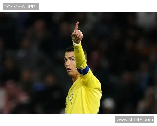 足球明星独特手势揭秘视频展现球场魅力与个性风采